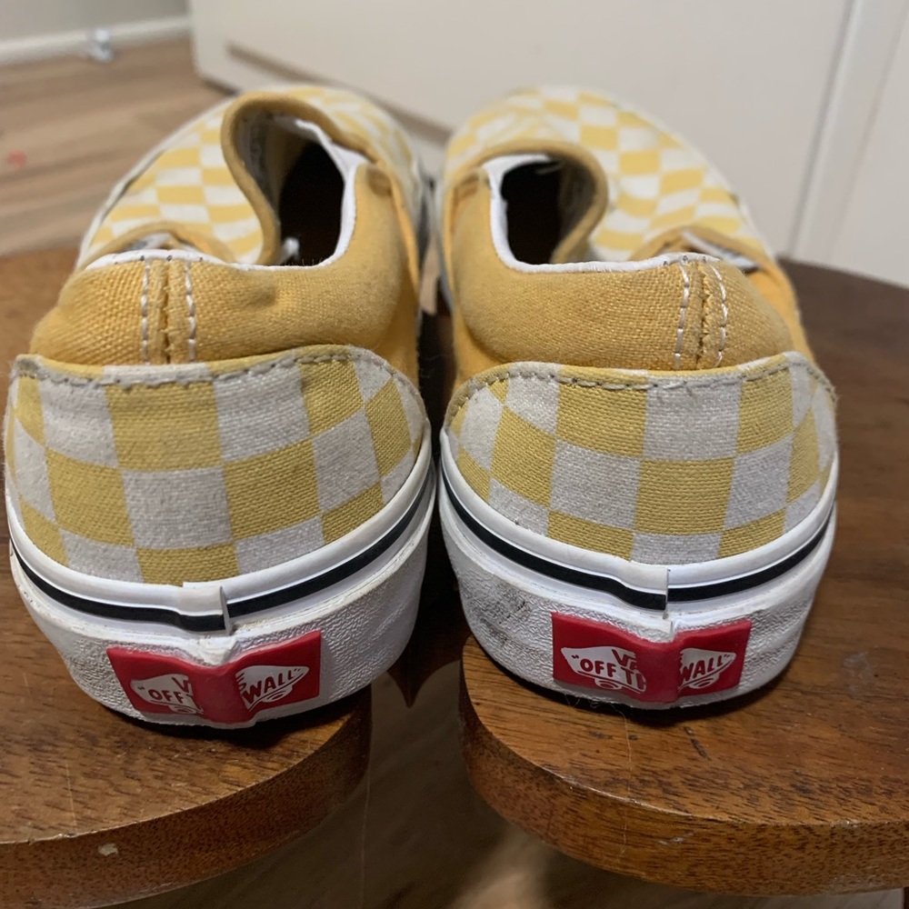 Yellow vans - Picture 3 of 6